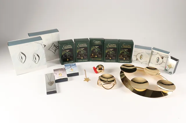 Georg Jensen. Golden Christmas, samling julepynt