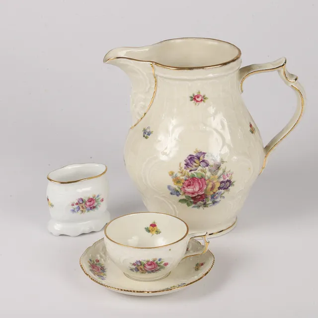 MOCKASERVISDELAR, 25 stycken, "Sanssouci", porslin, Rosenthal, Tyskland.