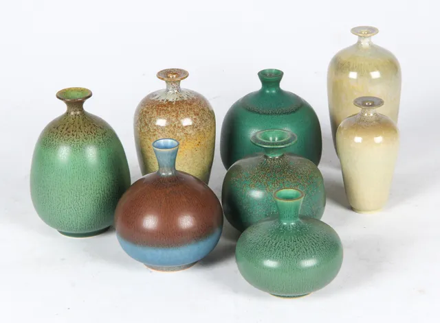 Kjell Bolinder for Höganäs. Eight vases of glazed stoneware. (8)