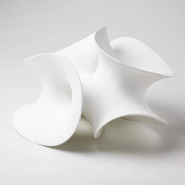 EVA HILD. Skulptur, egen ateljé 2007, unik, handbyggd kaolin - engoberad stengods, signerad EVA HILD 07.