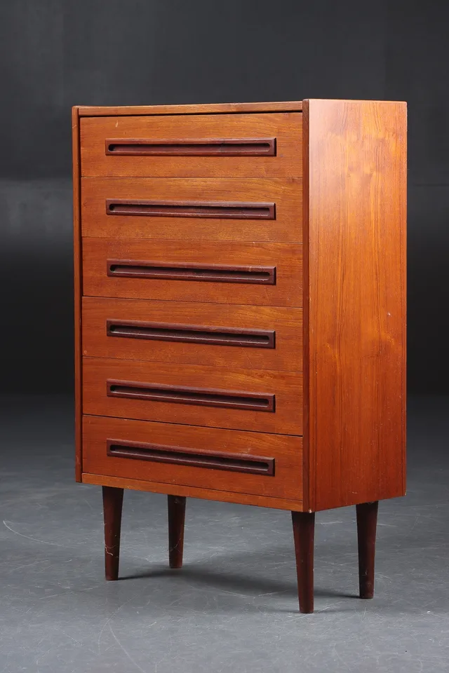 Kommode af teak, 1960'erne