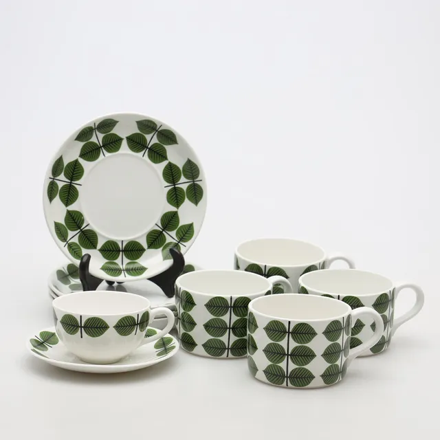 STIG LINDBERG. KAFFEKOPPAR med FAT, 10 delar, porslin, "Berså", Gustavsberg.
