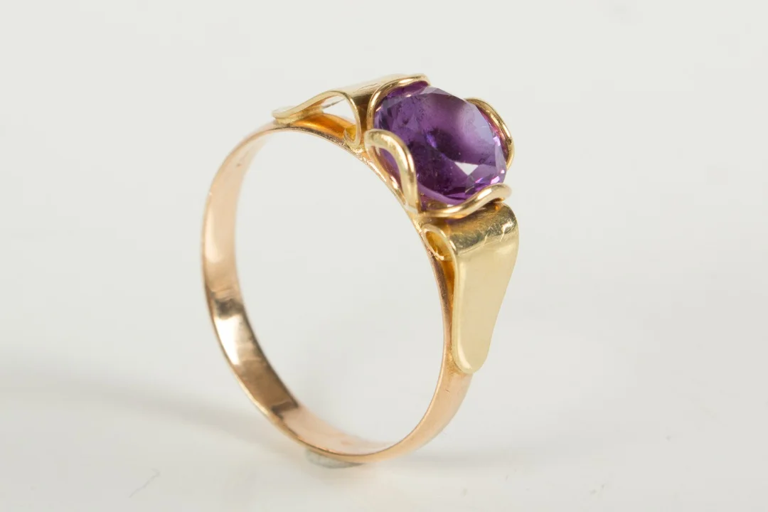 Vintage ring af 14 kt guld — Jewellery/Rings — Lauritz