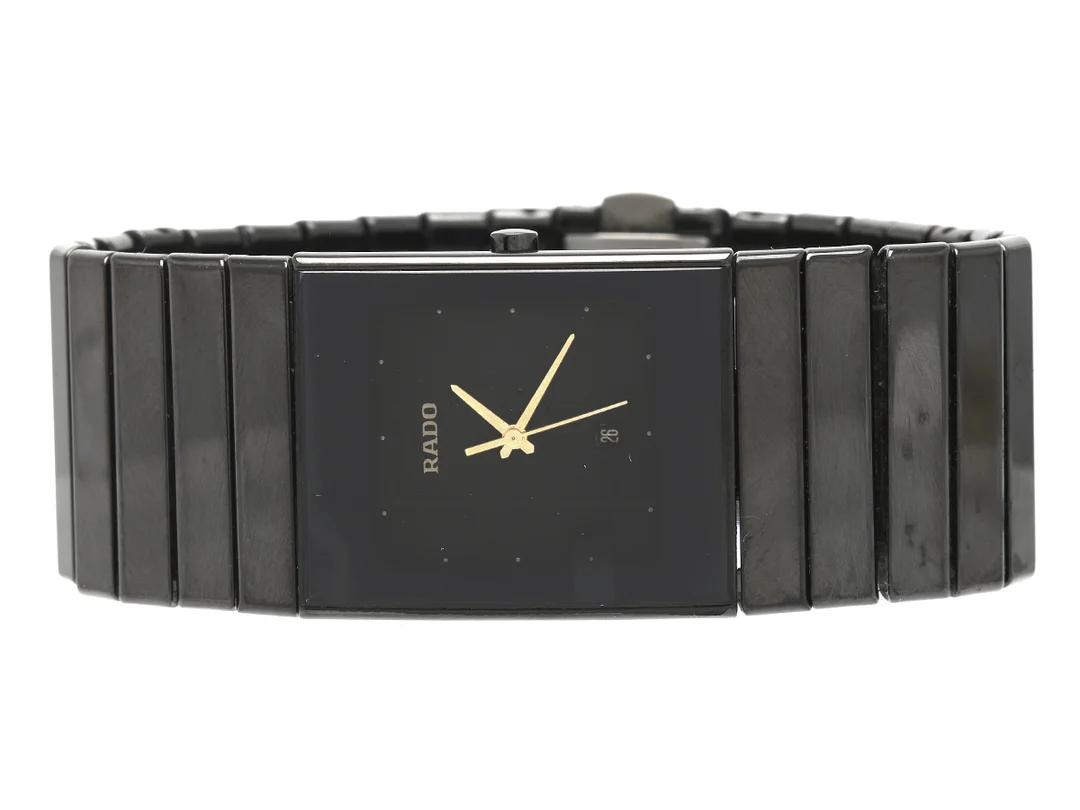 RADO, DiaStar, Ceramica, Serie nr. 36665120, Boett nr. 111.0294.3, herrur, 27 x 32,5 mm, high-tech ceramica, quartz, safirglas, datum, skadad urtavla/visare, integrerad originallänk (skadad), viklås i titan, Ref nr. 04599, ca 2000. — Klockor/Rado — Kaplans