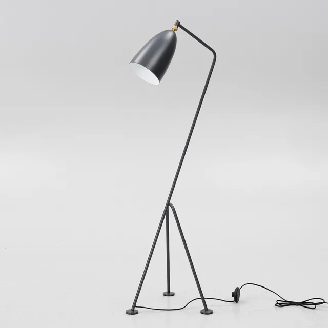 Greta Magnusson Grossman, golvlampa, "Gräshoppan", GUBI, Danmark.