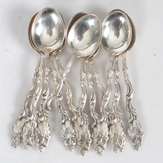 KAFFESKEDAR, 12 st. silver, Matsilver Ab, 1955. Vikt 132 gram.