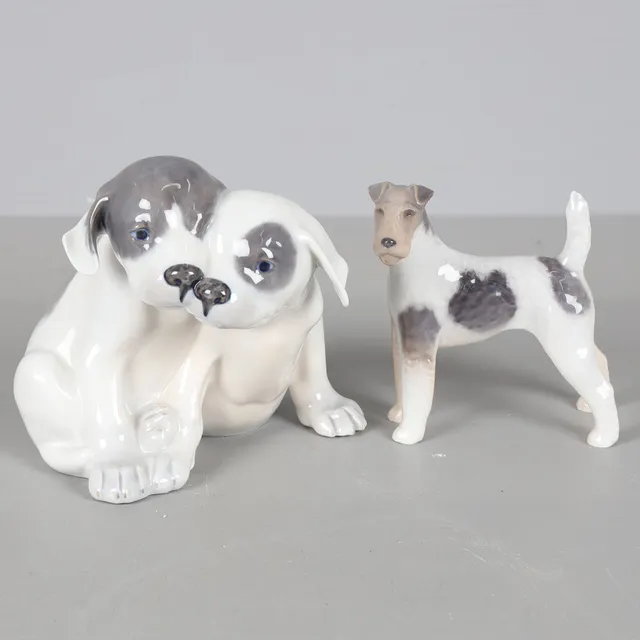 ROYAL COPENHAGEN, figuriner, 2 stycken, hundar, porslin.