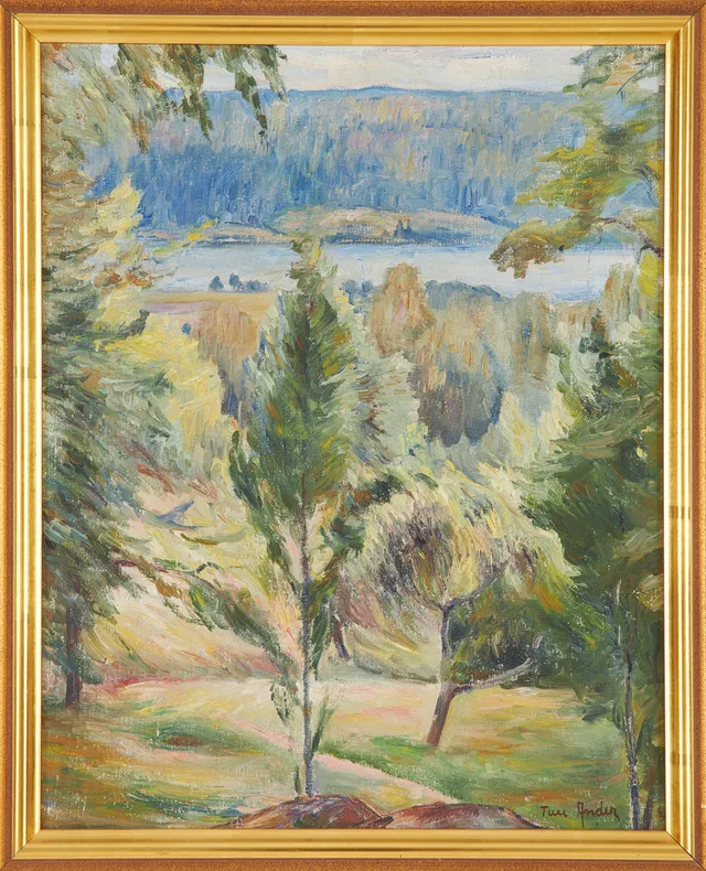 TURE ANDER (1881-1959). Landskap i Arvika med vy över ett parti av sjön Racken, olja på duk, signerad.