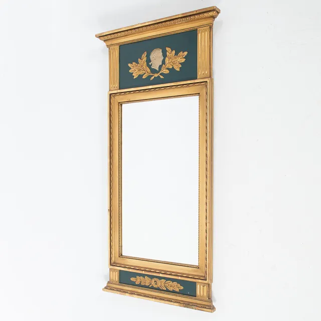 SPEGEL. Sengustaviansk stil, förgylld, fasettslipat glas, 1900-tal.