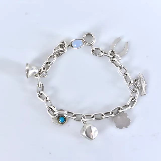 ARMLÄNK, med berlocker, silver.