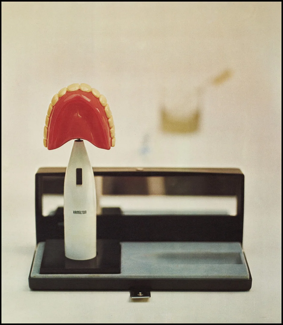 RICHARD HAMILTON (1922-2011), The Critic Laughs, 1973, The Davison Art Center, printed in Germany, offset. — Engravings & Prints — Crafoord Auktioner Stockholm
