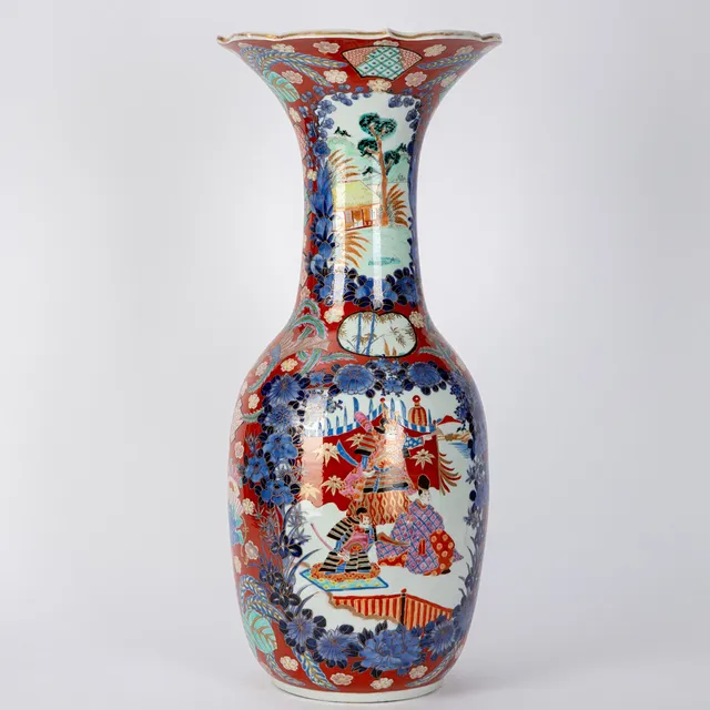 HICHOZAN SHINPO. Japanische Imari-Bodenvase, Arita, Meiji-Zeit, Ende 19. Jh.