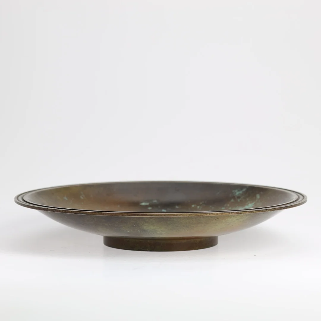 Fad af bronze, Ildfast. Danmark. — Other metals — Palsgaard Kunstauktioner