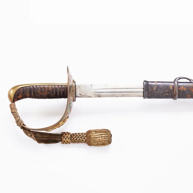 SABEL, svensk, m/1893, för officer vid kavalleriet, med portepé m/1797 samt svärtad stålbalja, klingan märkt E. Svalling Eskilstuna.