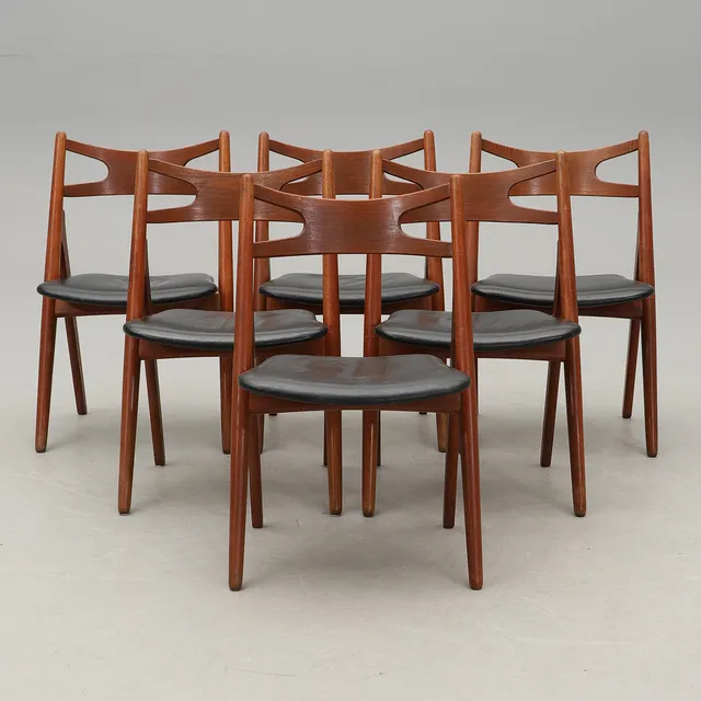 HANS J WEGNER. 6 st, stolar, teak, modell CH29, "Savbukkestolen", Carl Hansen & Søn, Odense, Danmark.