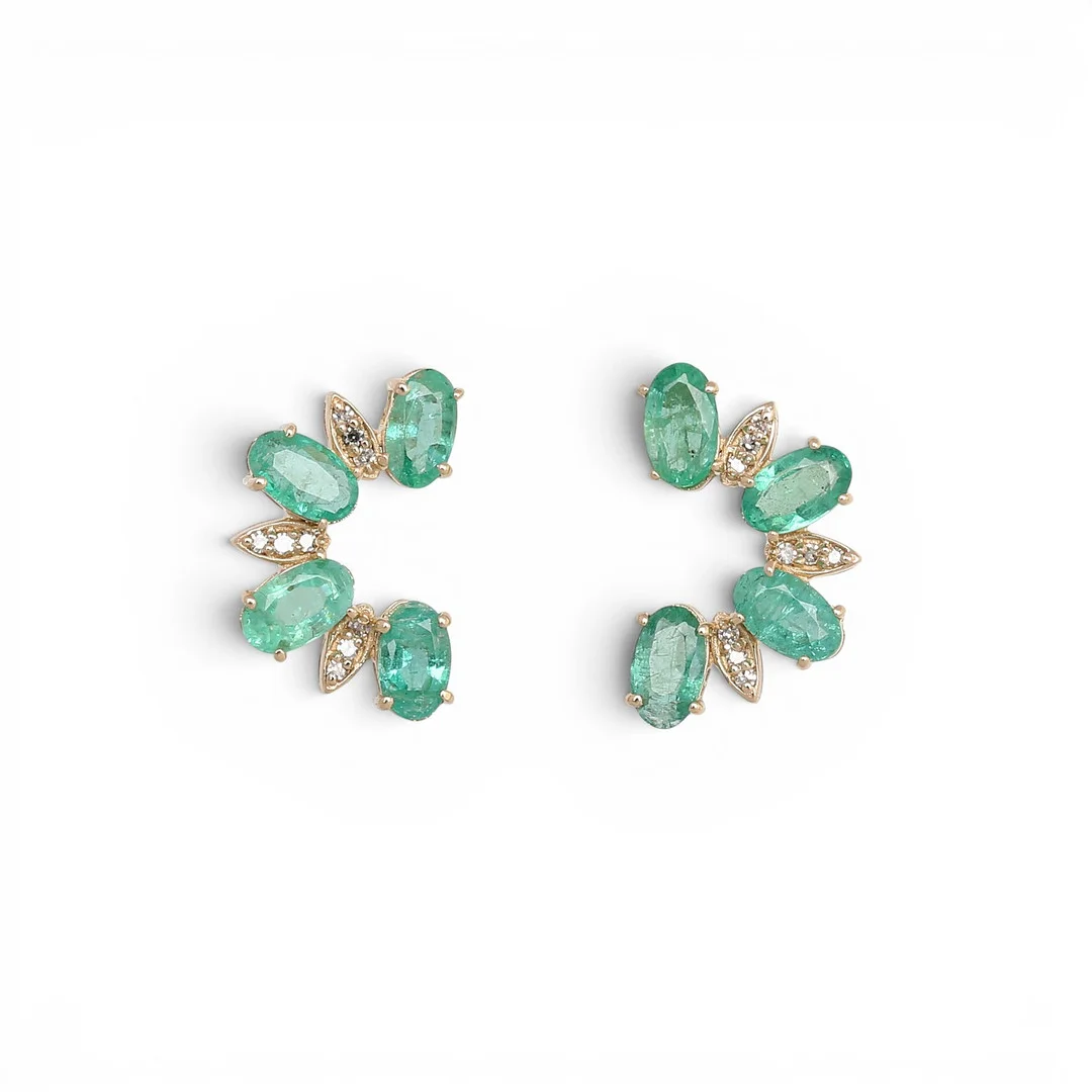Emeralds and diamonds earrings. — Earrings — Balclis
