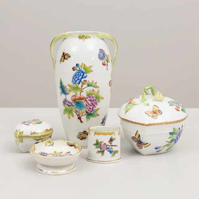 HEREND, 5 delar, "Queen Victoria", bland annat vas, porslin, Ungern.