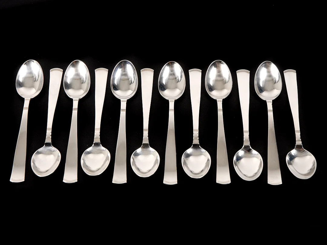 12 KAFFESKEDAR, silver, modell Rosenholm, GAB 1960-tal. — Silver/Övrigt — Kaplans