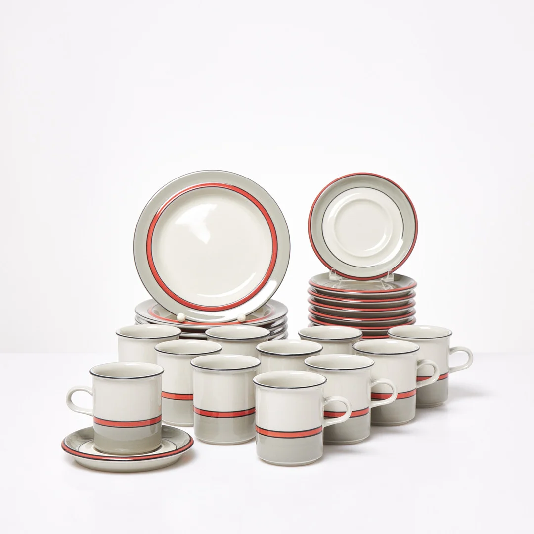 ULLA PROCOPÉ. Kaffeservis, 20 dlr, "Aslak", porslin, Arabia. — European — Stockholms Auktionsverk Sickla