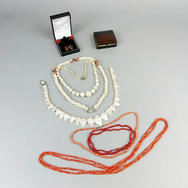 CORAL AND MOTHER OF PEARL JEWELLERY.
