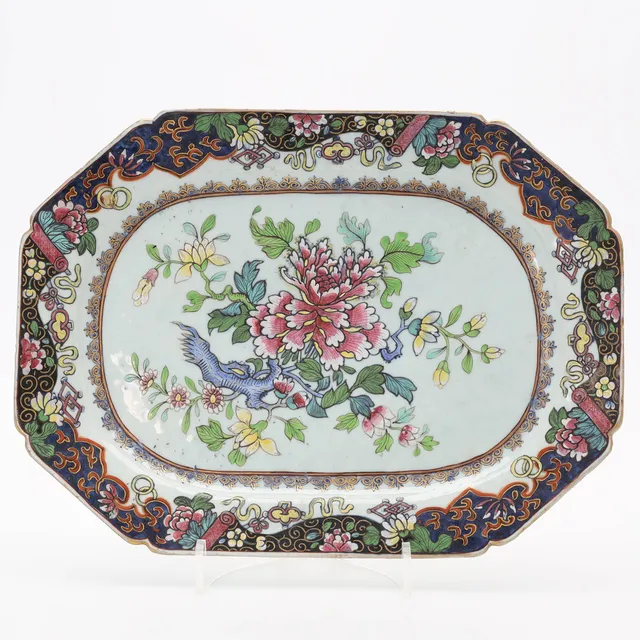STEKFAT, porslin, "Clobbered", Qianlong, Kina, (1736-1795).
