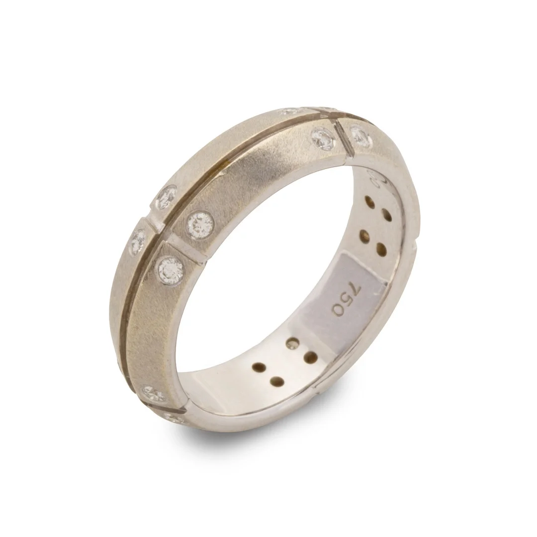 TIFFANY & CO. ' Streamerica' collection. Ring af hvidguld med tyve brilliant slebet diamanter. 0,20 ct. — Rings — Palsgaard Kunstauktioner