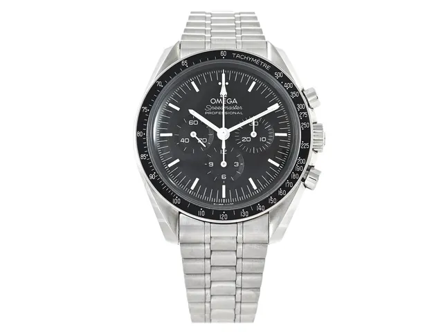 OMEGA, Speedmaster Professional, "Tachymètre", Master Chronometer, Cal 3861, Verk nr. 83475326, Serie nr. 83475326, PIC nr. 310.30.42.50.01.001, kronograf, herrur, 42 mm, stål, manuell (Co-Axial), plexiglas, originallänk, viklås, Ref nr. STZ013815/HIA 50, cert, januari 2022, box, ytterkartong.