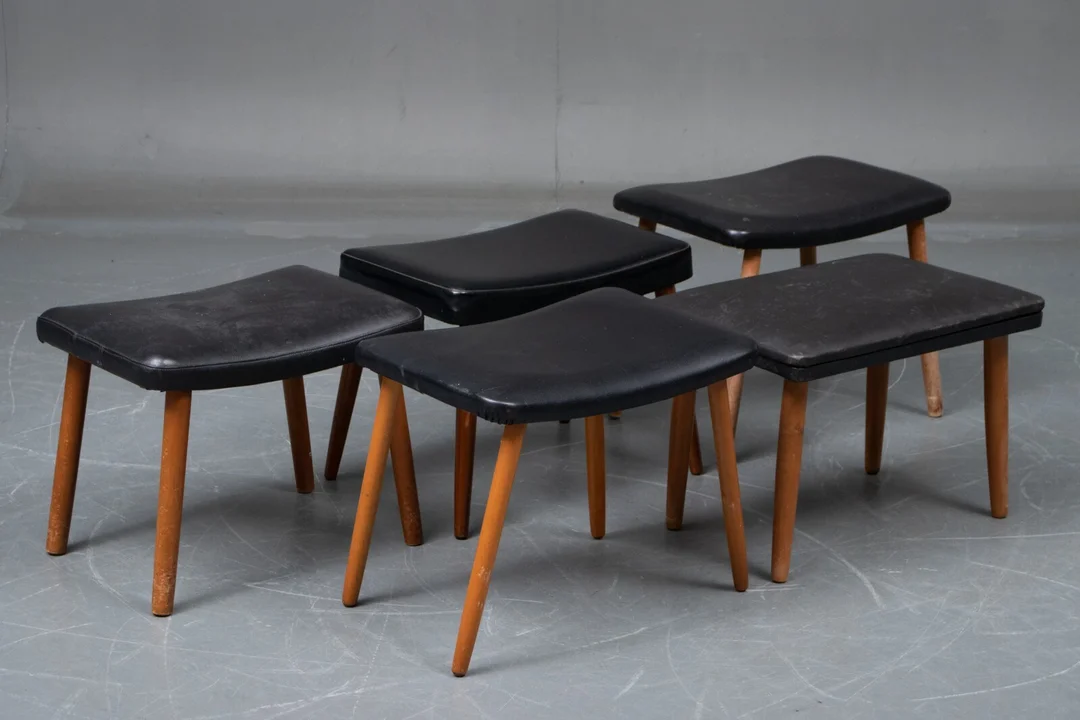 Dansk møbelproducent, taburetter 1950-60'erne (5) — Furniture/Chairs — Lauritz