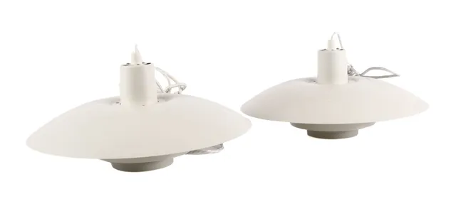 Poul Henningsen. A pair of PH4/3 pendants. (2)