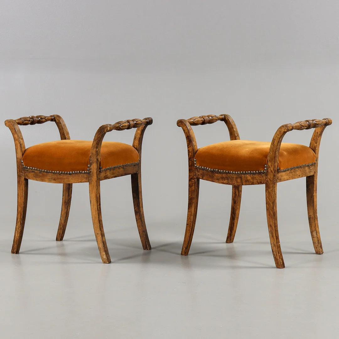 BANKETTER 1 par, Empire, 1800-talets mitt. — Armchairs & Chairs — Karlstad Hammarö Auktionsverk