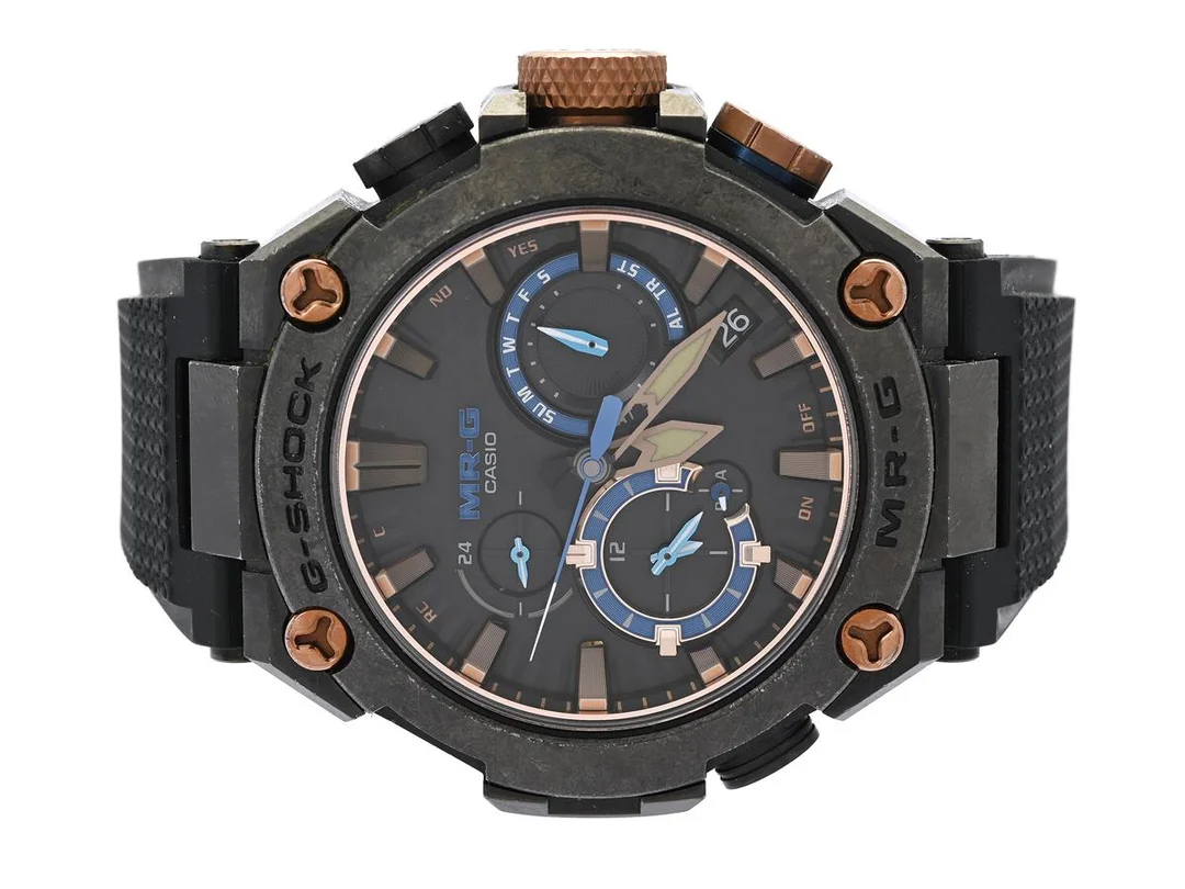 CASIO, G-Shock, MR-G, Ref nr. MRG-B2000R-1ADR, Boett nr, 201A322J / 201322A0102, herrur, 50 mm, titan, quartz (Solar), safirglas, datum, integrerad gummiband, viklås, cert, juni 2022, box, ytterkartong. — Klockor/Casio — Kaplans