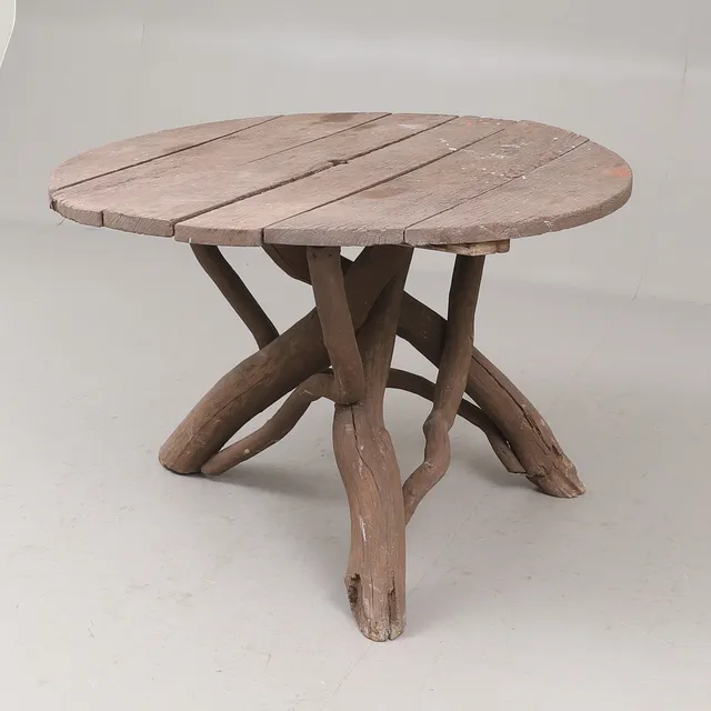TRÄDGÅRDSBORD, s k grenbord, 1900-tal.
