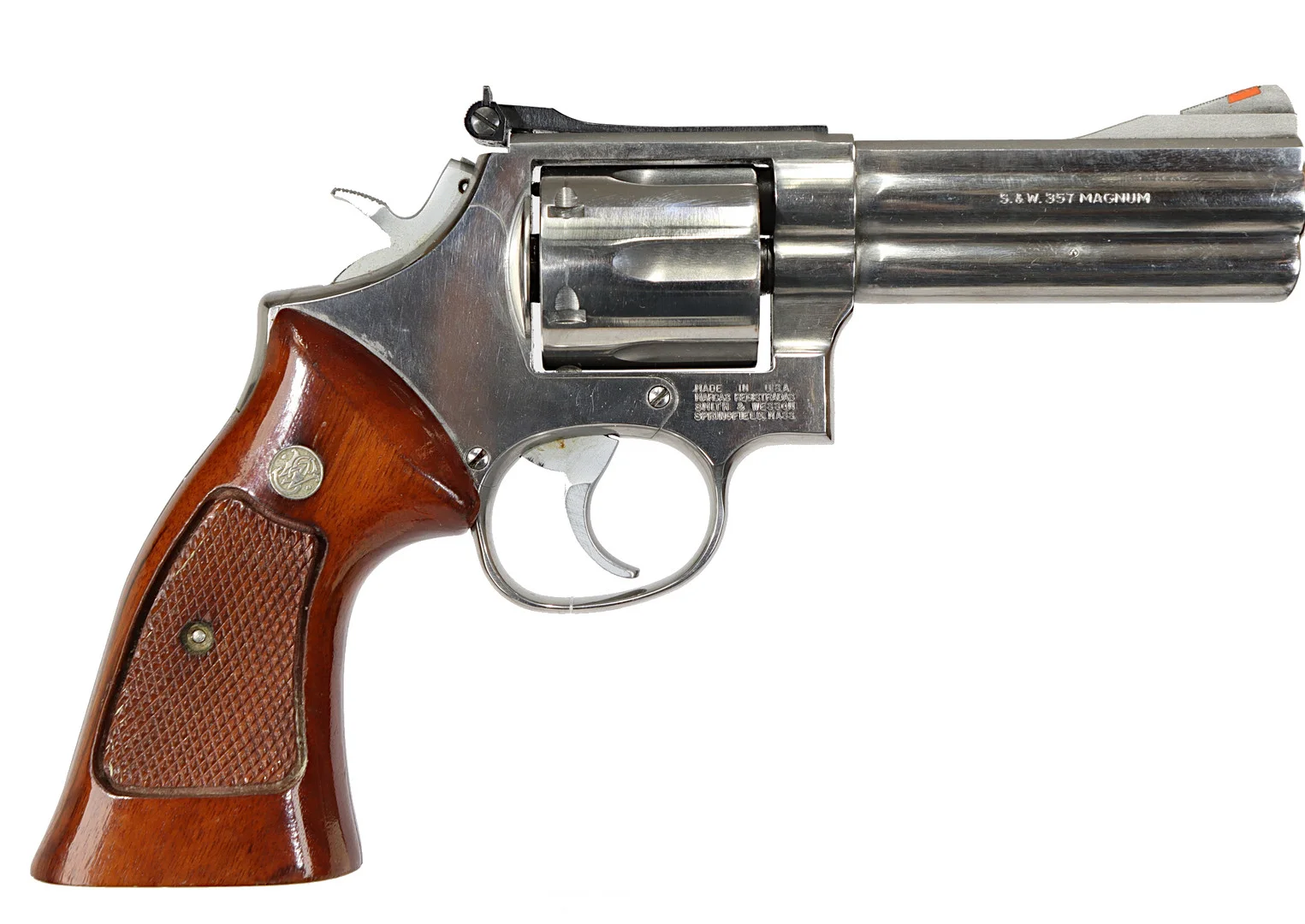 REVOLVER, fabrikat Smith & Wesson, modell 686-1, kaliber .357 Magnum, tillv.nr AWN2392. — Revolvers — Walter Borg