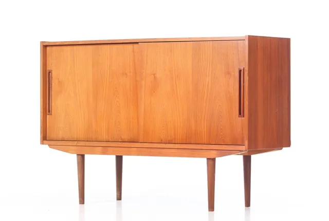 Danish furniture manufacturer. Teak sideboard, 1950/60s