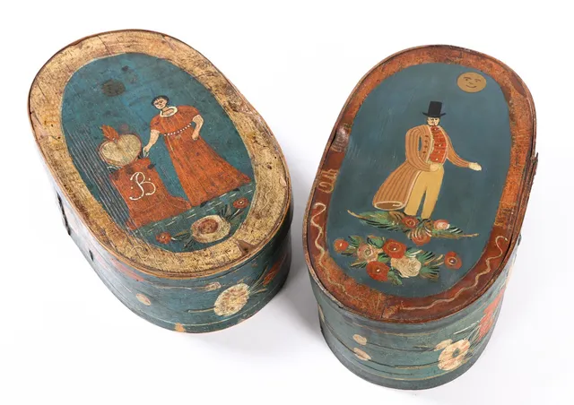 Wig boxes / hat boxes with commoner painting, 19th century (2)