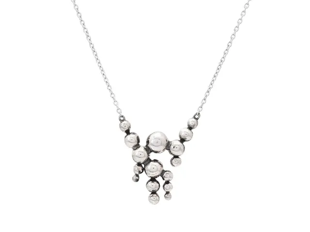 GEORG JENSEN, hänge med kedja, Moonlight grapes, sterlingsilver, längd 41-4-45 cm, vikt 4,2 g.