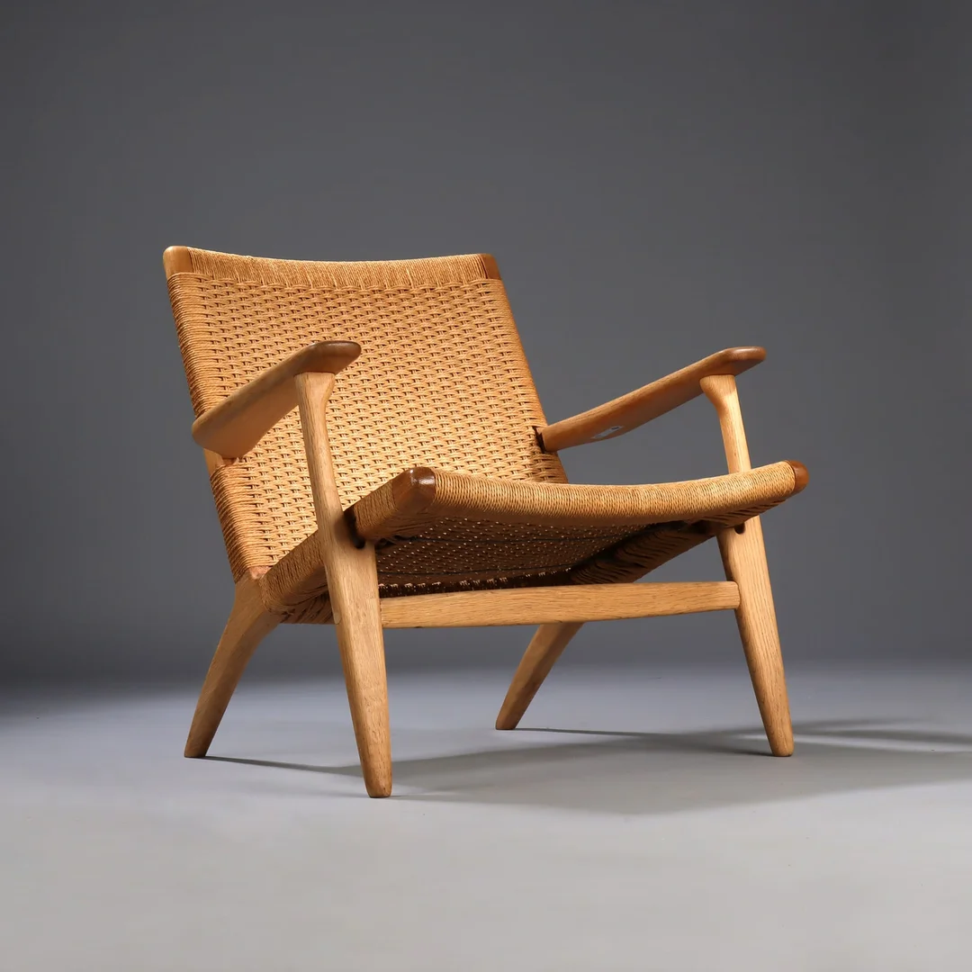 Hans J. Wegner. Armchair model CH25, oak — Furniture/Lounge chairs — Lauritz