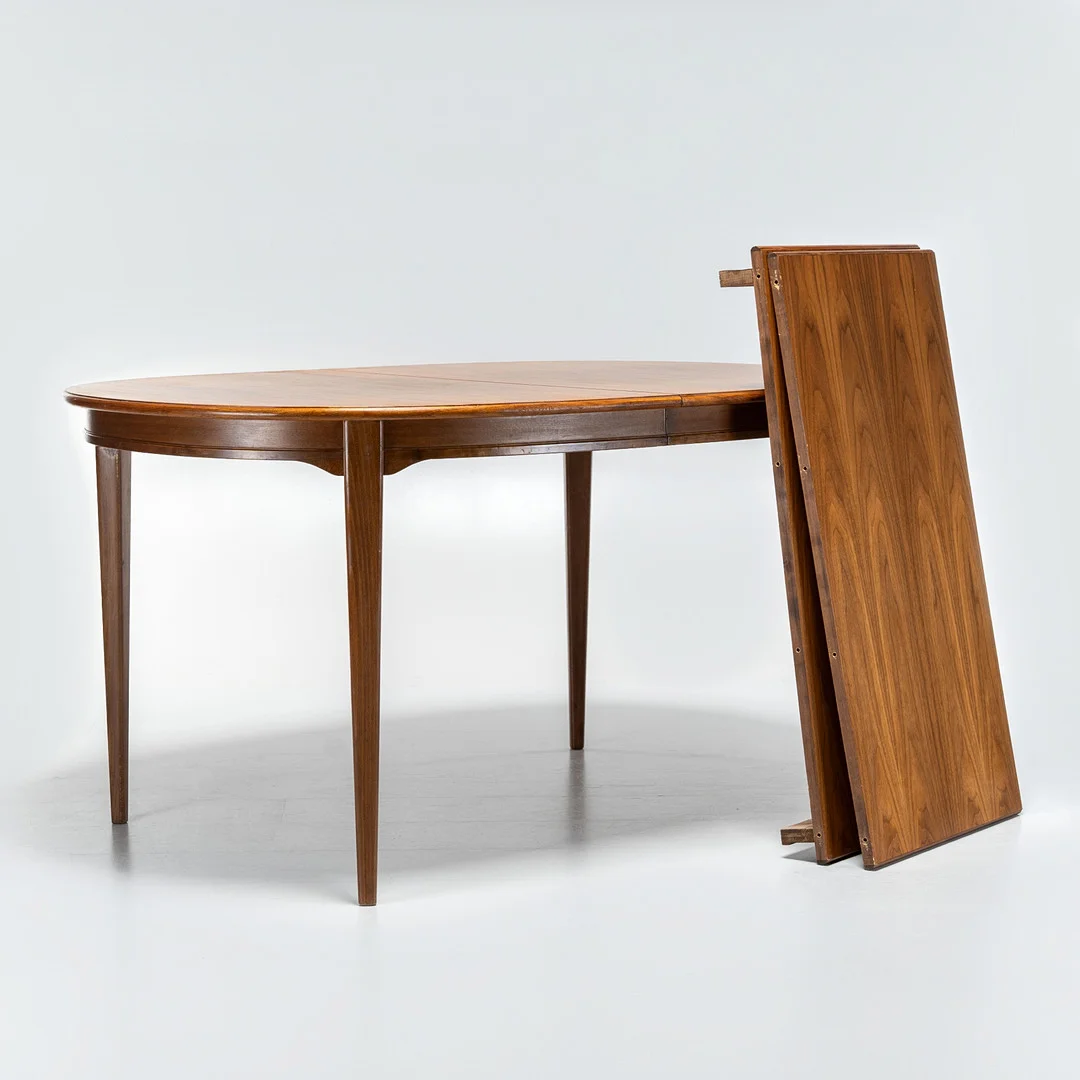 SVANTE SKOGH. Matbord, "Vindö", 1960-tal. — Dining tables — Norrlands Auktionsverk
