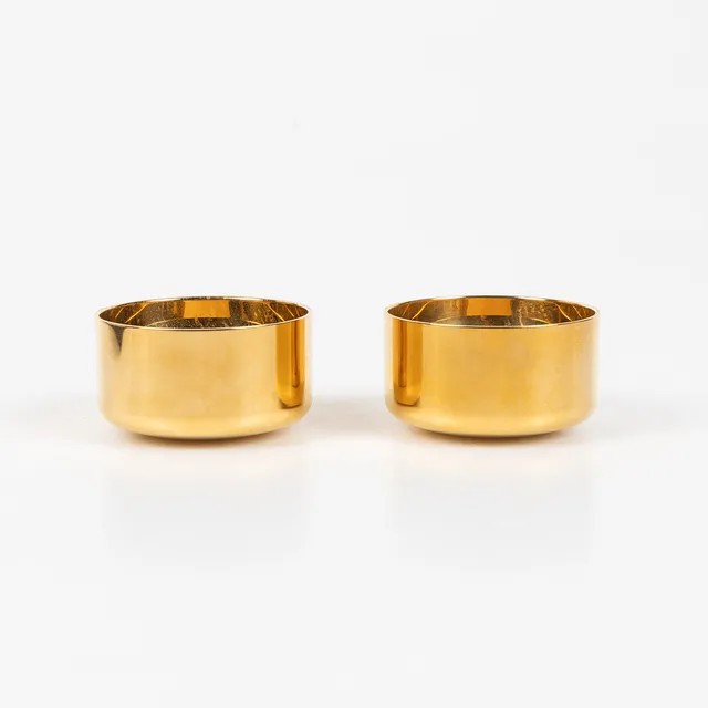 PIERRE FORSSELL. SUPKOPPAR, 2 stycken, förgyllda i 23 K guld, Skultuna.