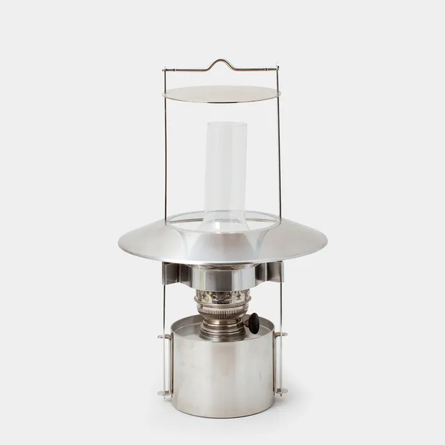 ERIK MAGNUSSEN. Skeppslykta / fotogenlampa, Stelton, Danmark.