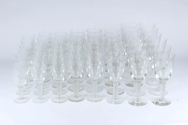 Jacob Bang for Holmegaard/Kastrup Glassworks. Twist glass service. (51)
