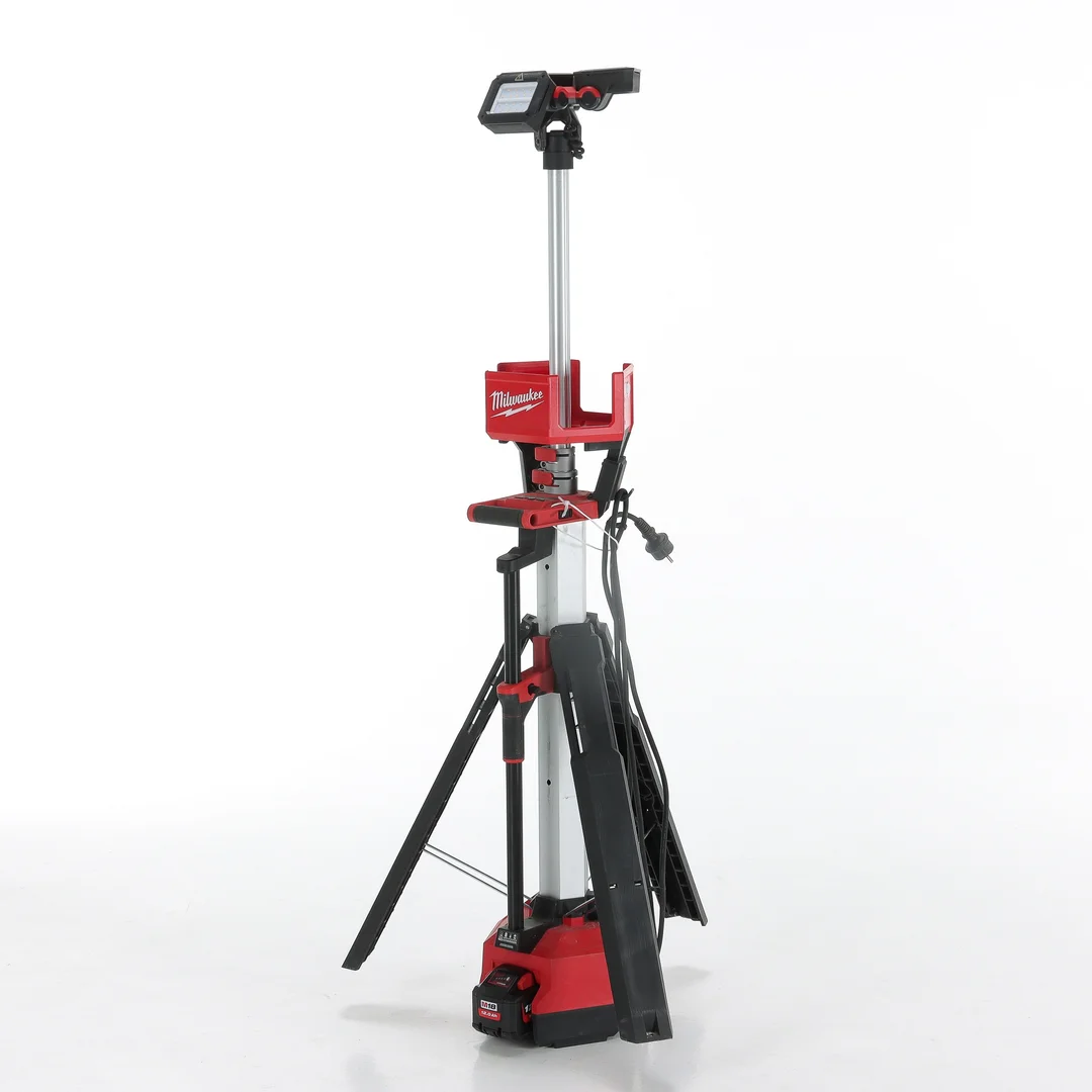 Milwaukee work lamp — Home and garden/Tools, building materials — Lauritz