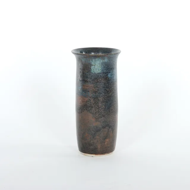 ERIK TANI. 1919-1990. Vas, glaserat stengods, signerad.
