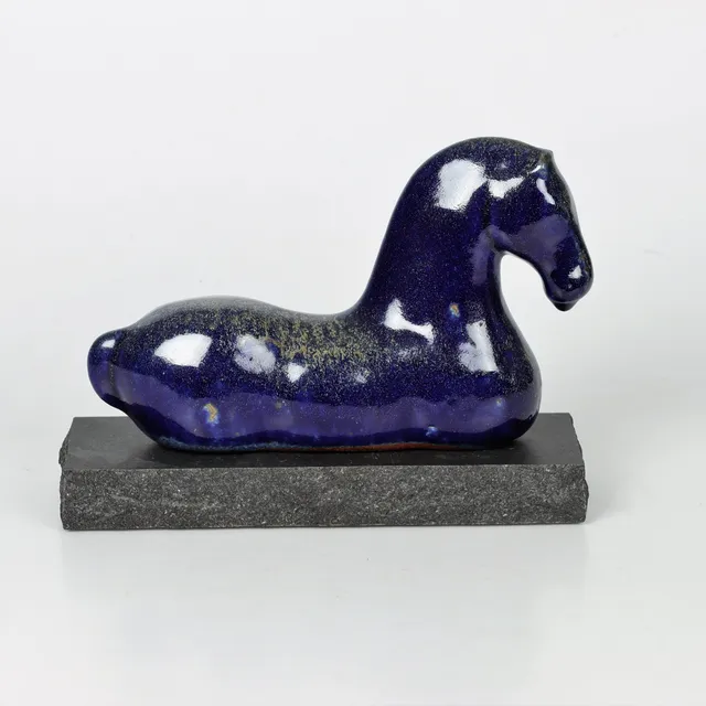 ULLA KRAITZ. f 1936, häst, Fogdarp, signerad.
