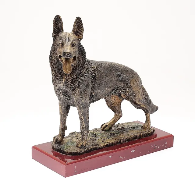 SKULPTUR på träsockel, Schäfer, konstmassa.
