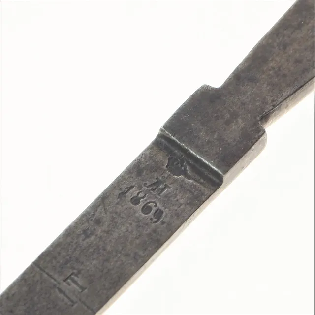ALNMÅTT, krönt, 1869.