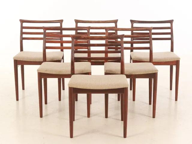 Erling Torvits. Six rosewood dining chairs, 1960s (6)