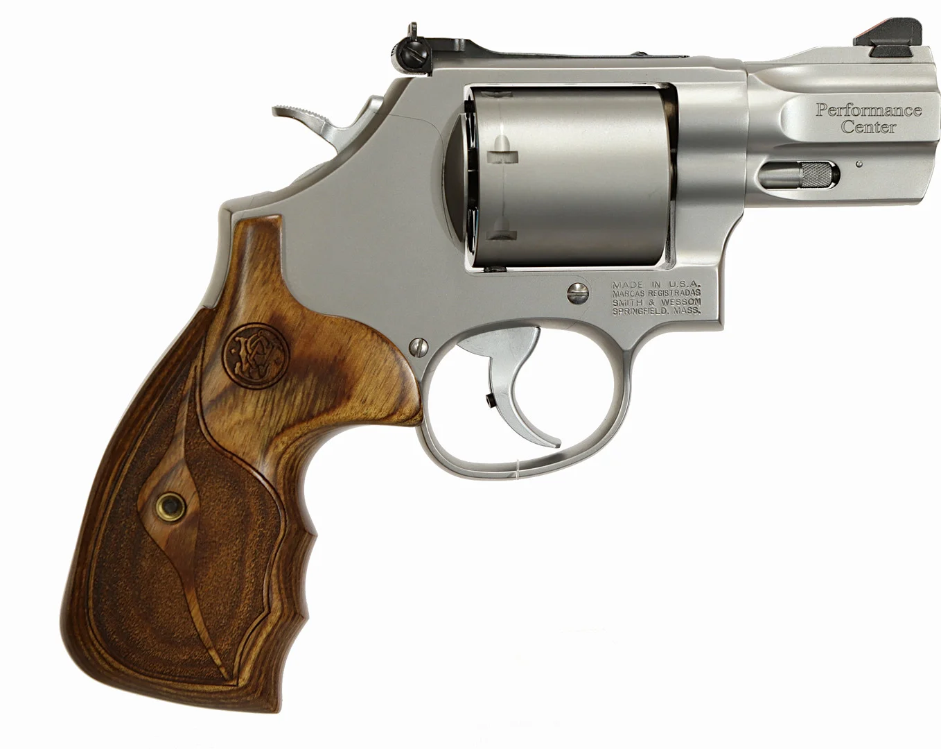 REVOLVER, fabrikat Smith & Wesson, modell 686-6 7X Peformance Center, kaliber .357 Magnum, tillv.nr CZH0905, se-nr SE2795473. — Revolvers — Walter Borg