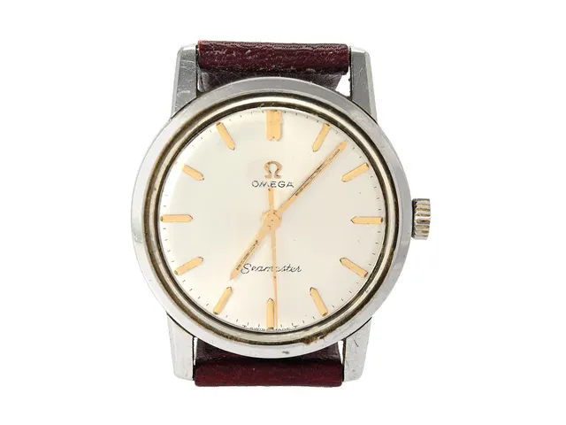 OMEGA, Seamaster (T Swiss Made T), Cal 600, Serie nr. 21206923, Ref nr. ST 135.005, Boett nr. 135.005 (LL), herrur, 33,5 mm, stål, manuell, plexiglas, skadad urtavla/visare, läderband, ca 1964.