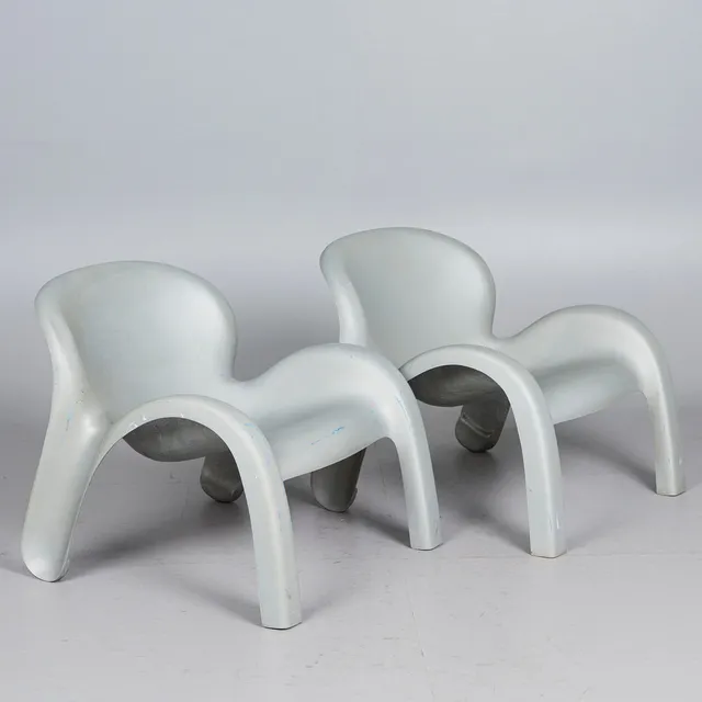 PETER GHYCZY. Reuters Form and Life Collection, zwei Stühle / Gartenstühle, Modell 'GN2', Kunststoff, 1970er Jahre, Deutschland (2).